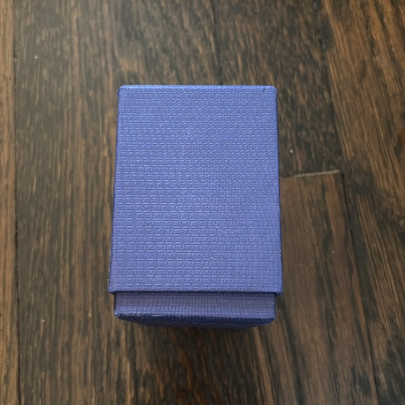 Swarovski Box - Picture 4 of 4